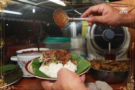  Pecel: The Essence of Javanese Flavors and Culinary Heritage